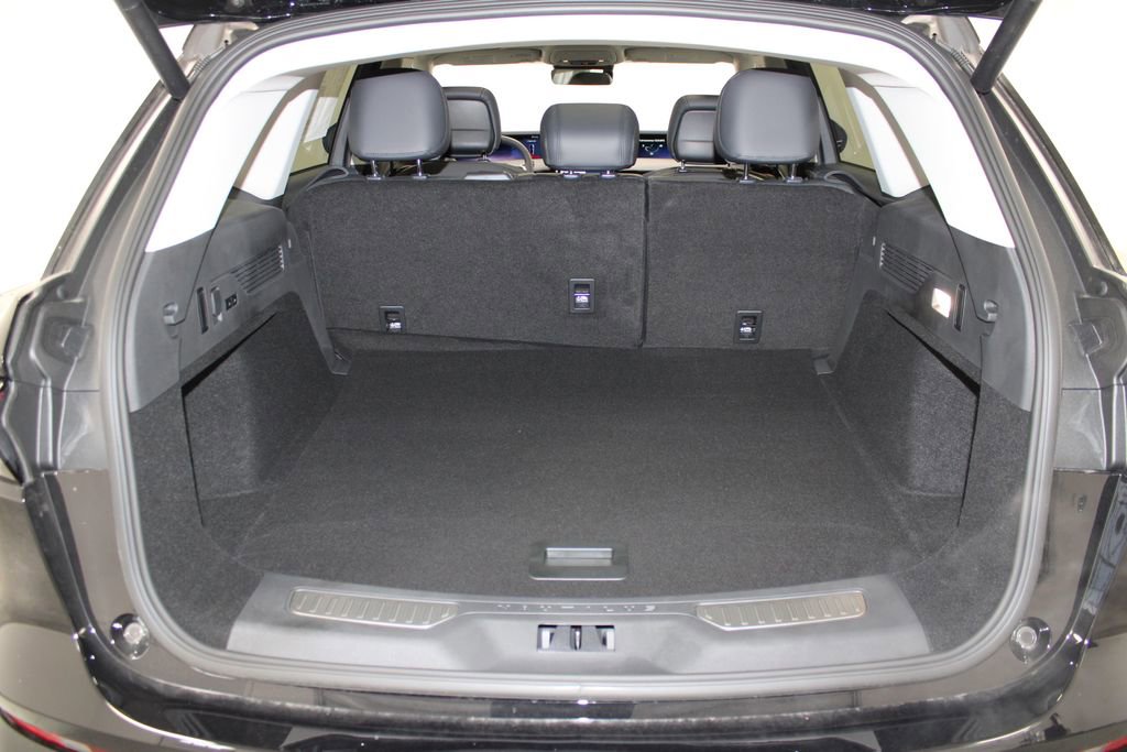 New 2026 Lincoln Nautilus Reserve image 15