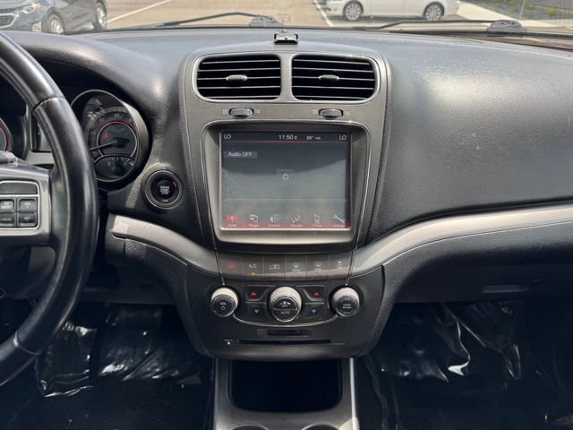 Used 2020 Dodge Journey Crossroad FWD image 2