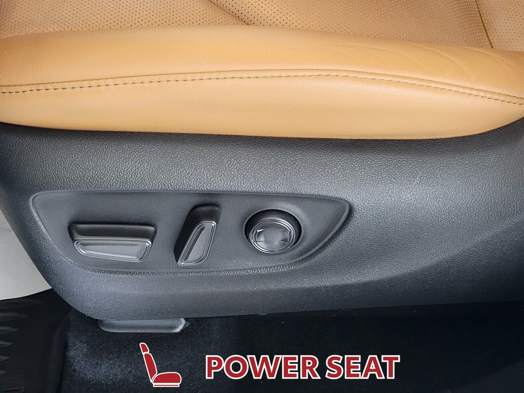 Used 2022 Toyota Highlander Platinum AWD/4WD image 15