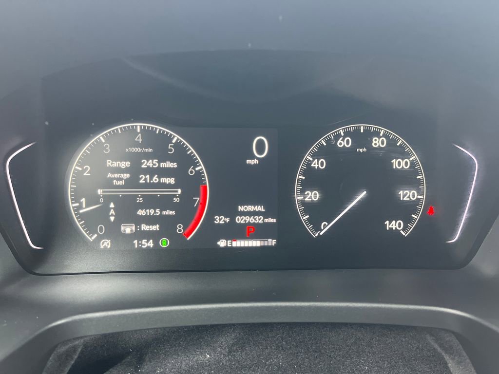 Used 2025 Honda Pilot Touring image 16