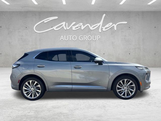 Used 2024 Buick Envision Avenir AWD/4WD image 21