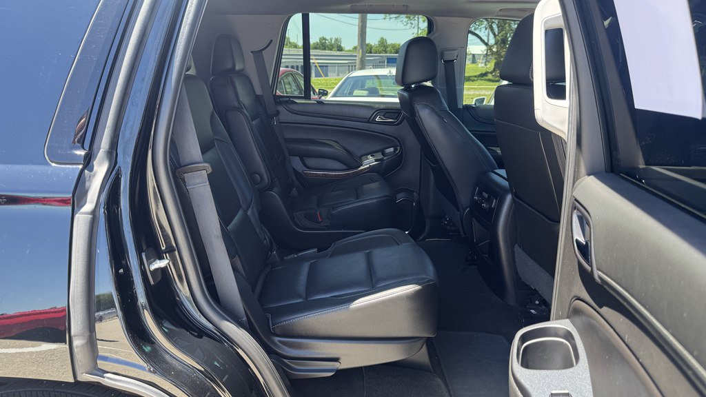 Used 2018 Chevrolet Tahoe Premier w/ RST 6.2L Performance Edition AWD/4WD image 28