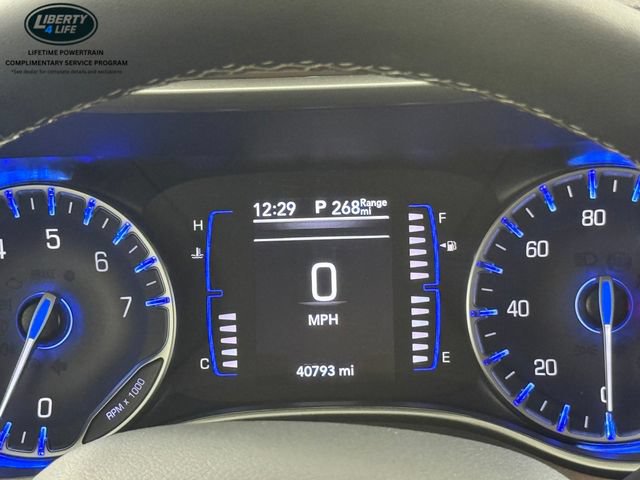 Used 2024 Chrysler Voyager LX FWD image 31