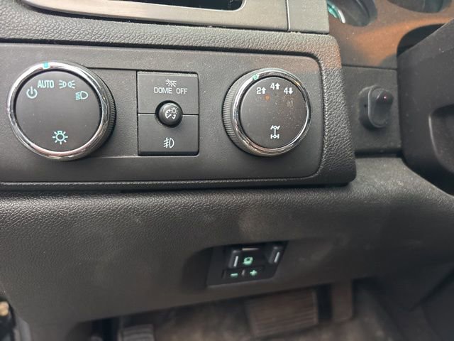 Used 2014 Chevrolet Silverado 2500 LTZ w/ LTZ Plus Package image 8