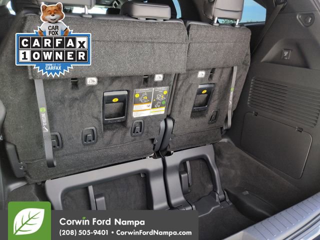 Used 2025 Toyota Sienna Platinum AWD/4WD image 29