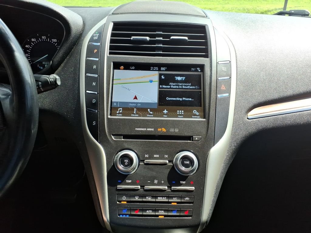 Used 2017 Lincoln MKC Reserve w/ Lincoln MKC Climate Package AWD/4WD image 20