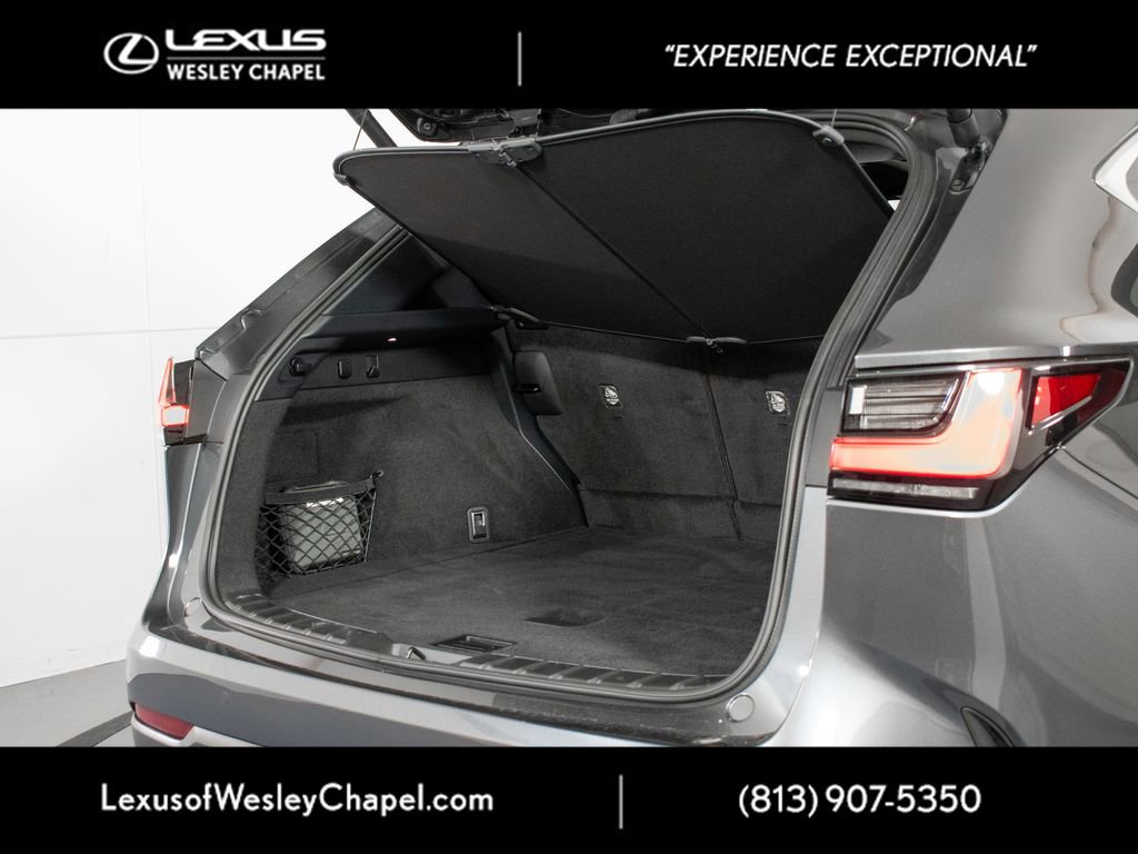 Used 2025 Lexus NX 250 FWD w/ Towing Package (2000 Lbs) image 18