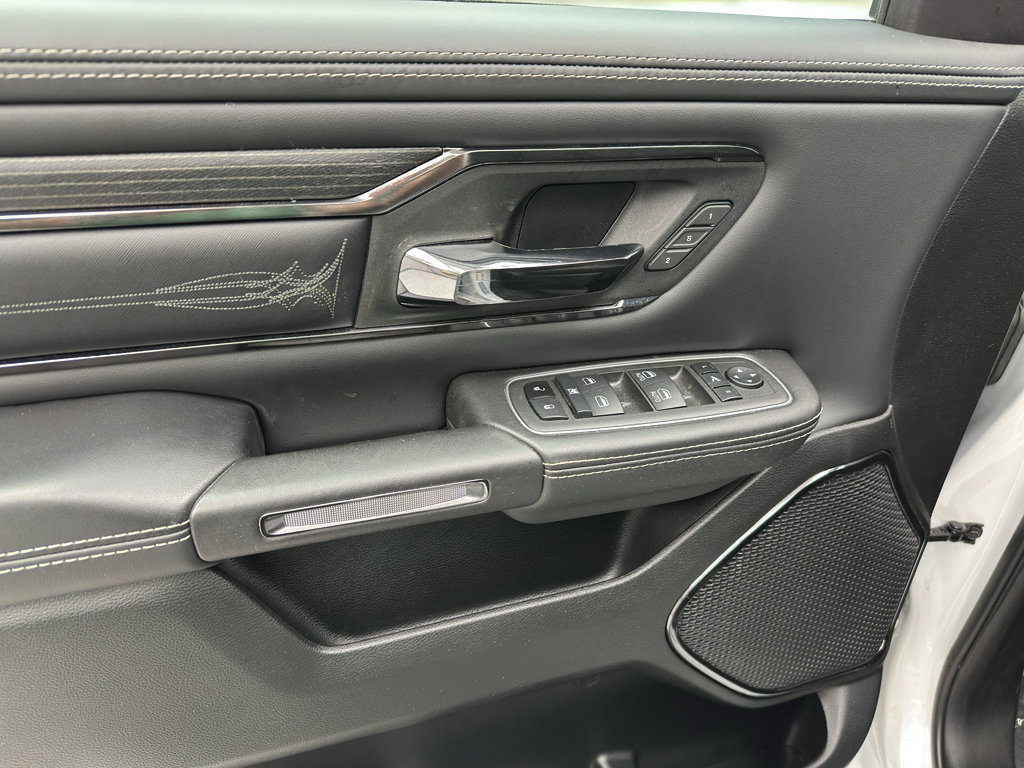 Used 2023 RAM 1500 Limited AWD/4WD image 10