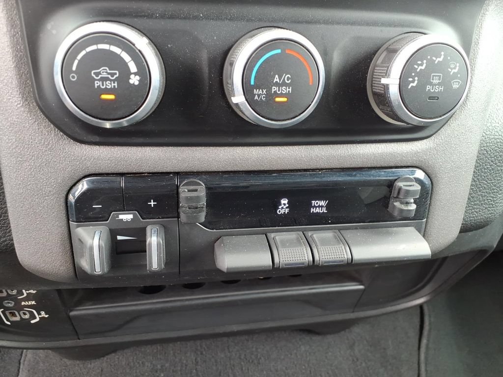 Used 2022 RAM 2500 Tradesman AWD/4WD image 30
