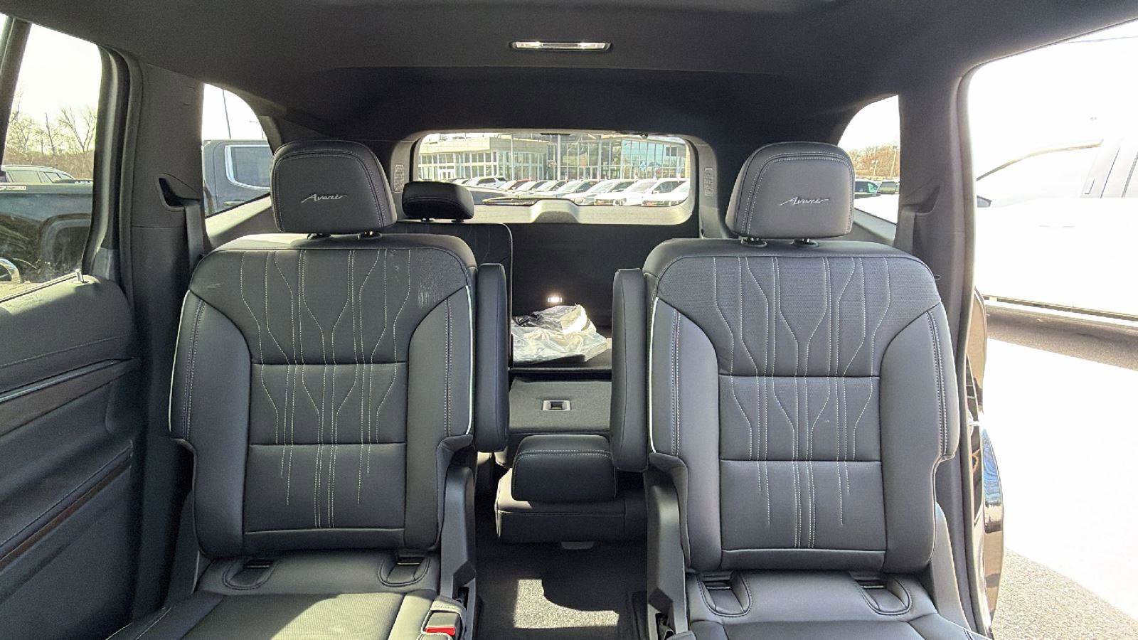 New 2026 Buick Enclave Avenir w/ Super Cruise Package image 38