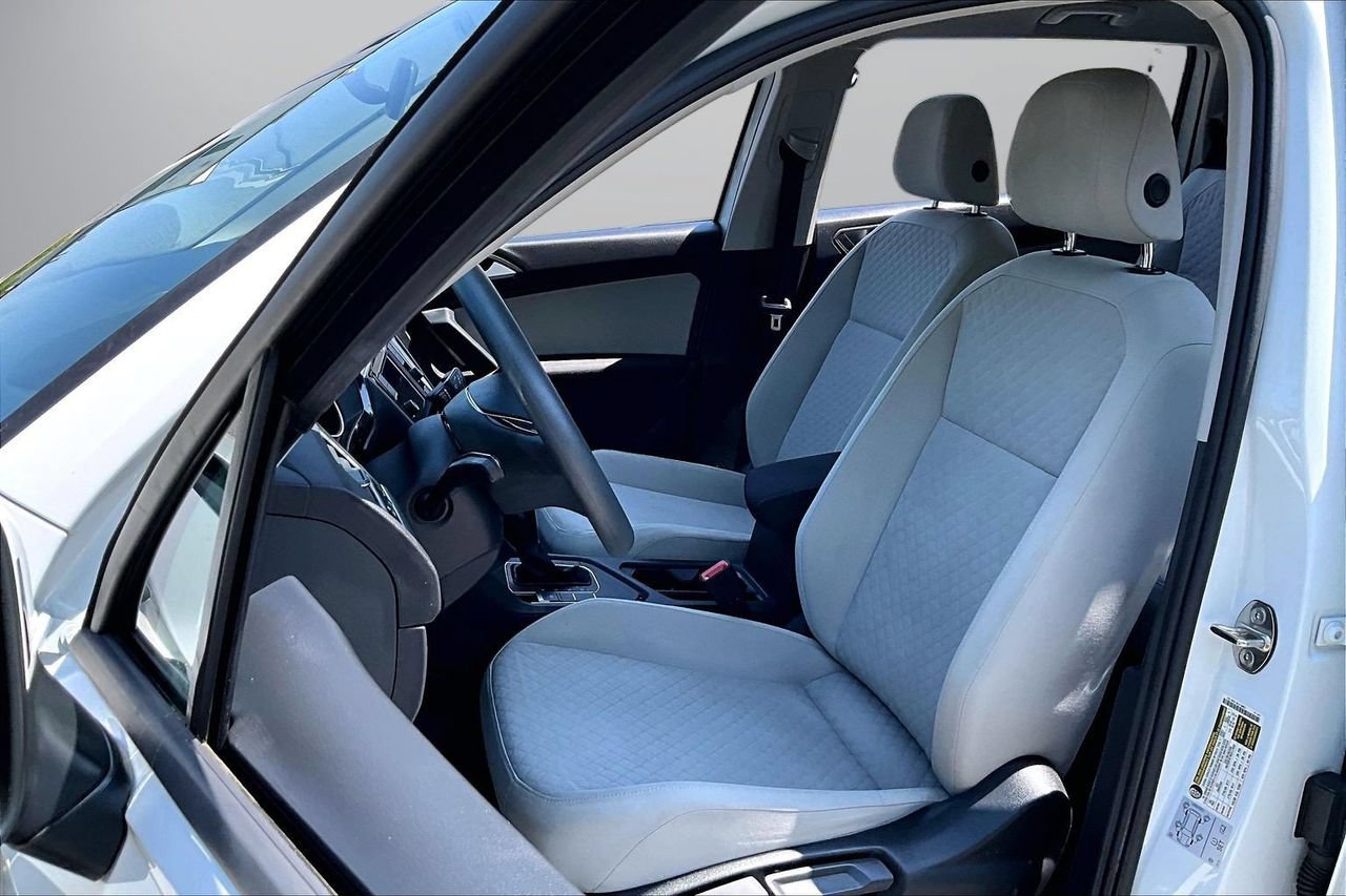 Used 2020 Volkswagen Tiguan S FWD image 20