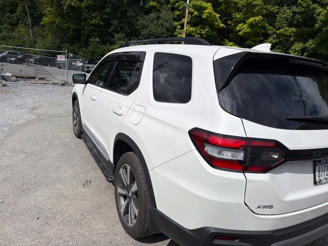 Used 2023 Honda Pilot Elite image 5
