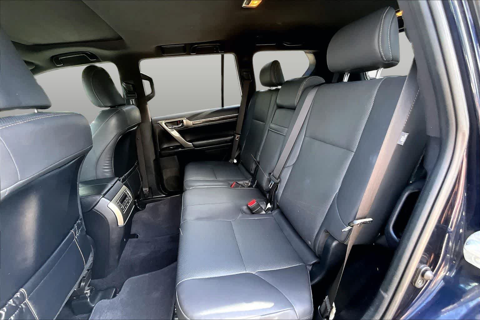 Used 2021 Lexus GX 460 Premium w/ Premium Package AWD/4WD image 20