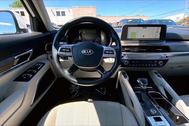 Used 2021 Kia Telluride EX w/ EX Premium Package FWD image 4