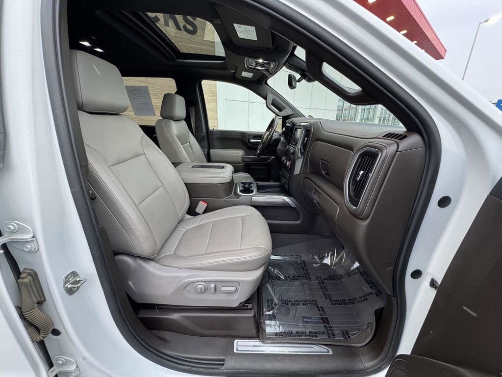 Used 2019 Chevrolet Silverado 1500 LTZ w/ LTZ Plus Package AWD/4WD image 40