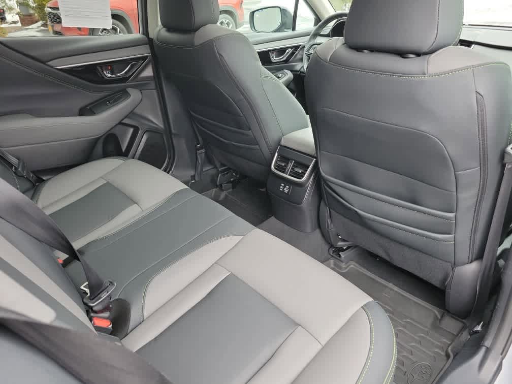 Used 2024 Subaru Outback Onyx Edition image 30
