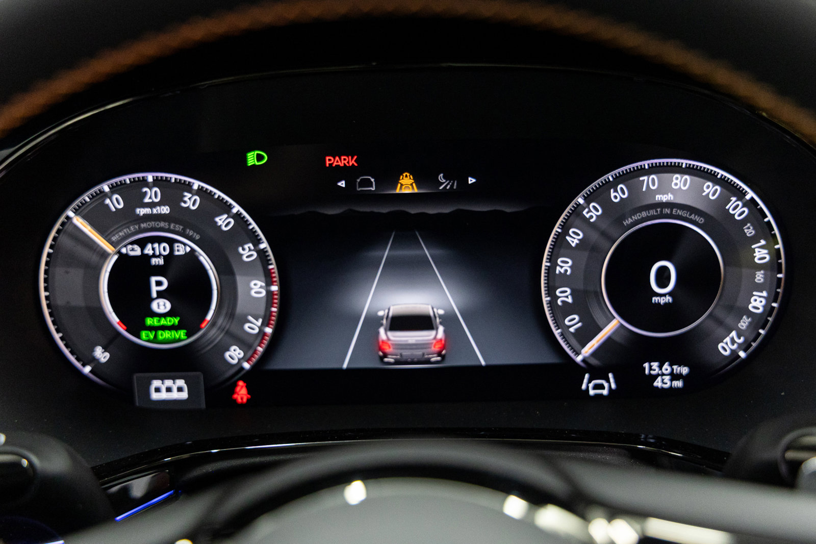 New 2025 Bentley Flying Spur Plug-In Hybrid image 27