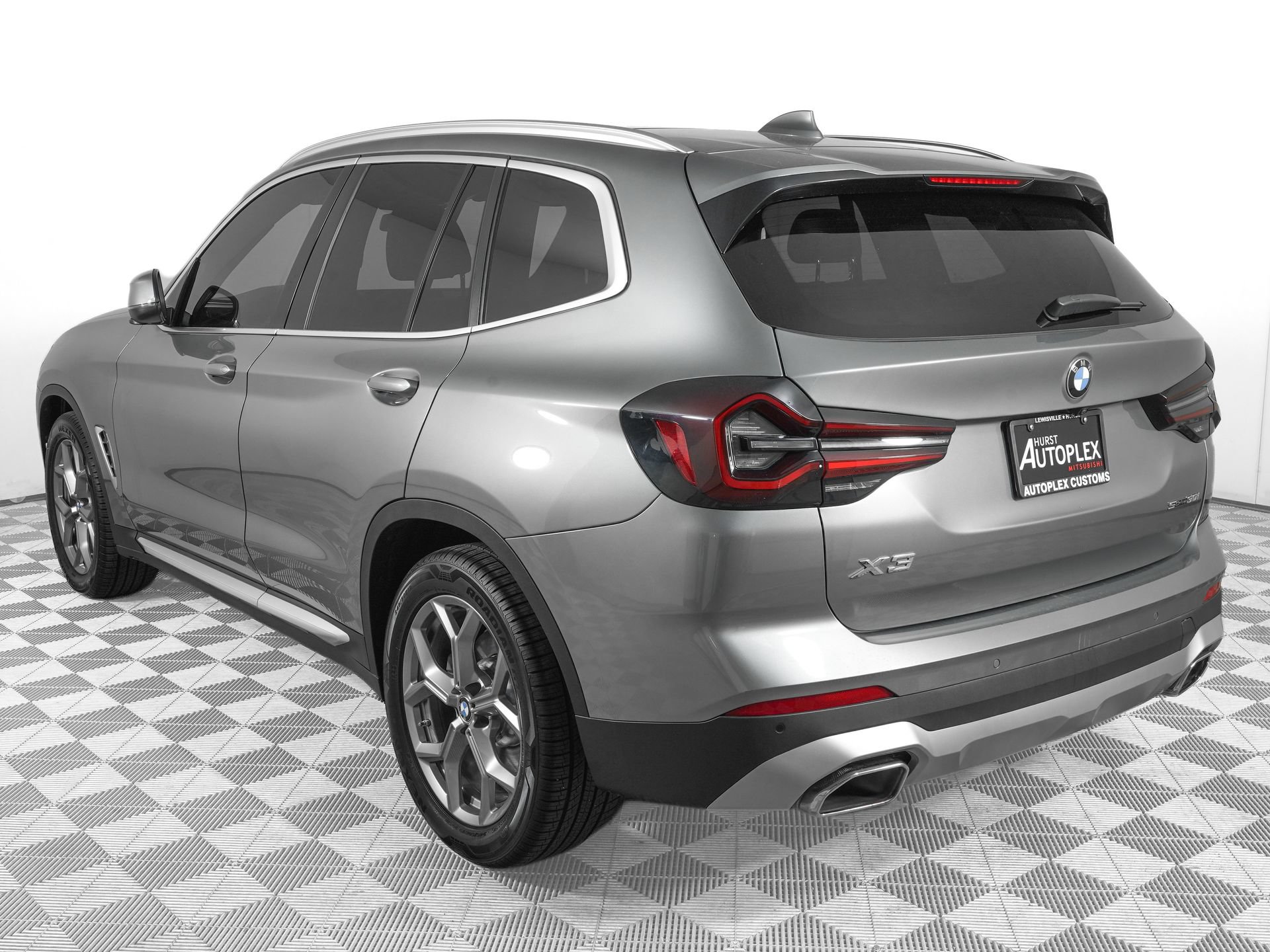 Used 2024 BMW X3 sDrive30i RWD image 7