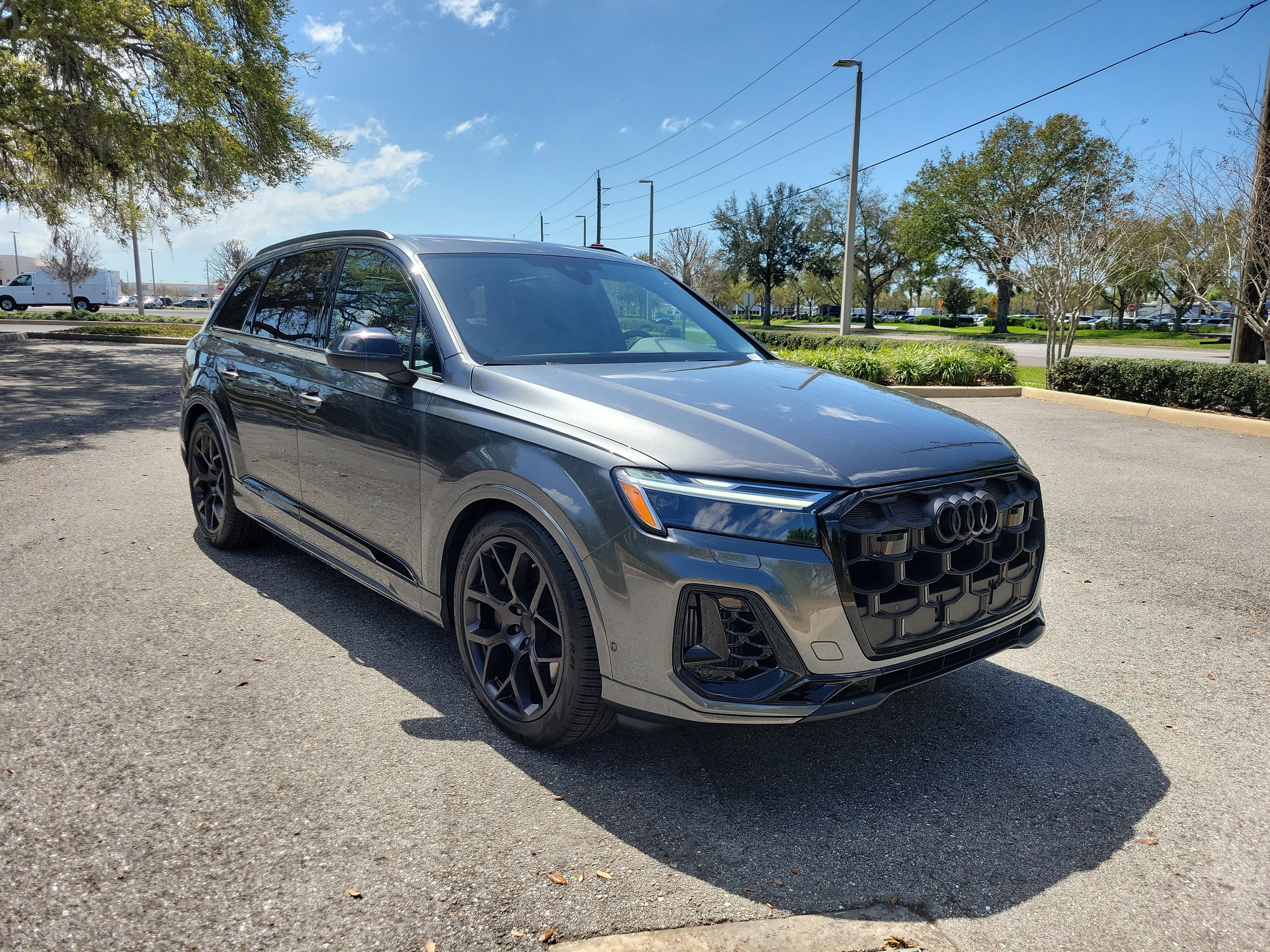 New 2026 Audi SQ7 Premium Plus image 1