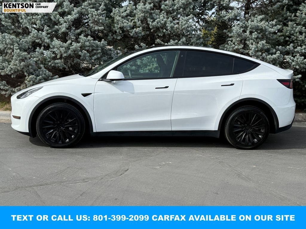 Used 2023 Tesla Model Y Long Range image 4