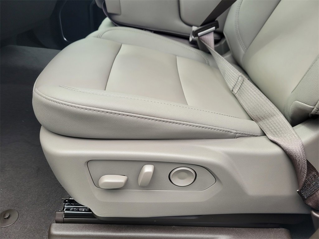 New 2026 Chevrolet Silverado 1500 LT w/ All Star Edition Plus image 13
