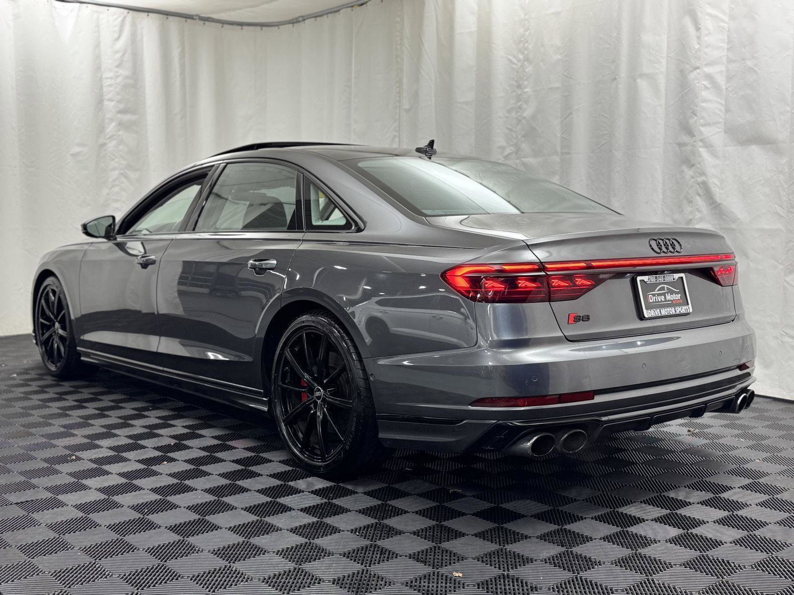 Used 2023 Audi S8 w/ S8 Comfort Plus Package image 11
