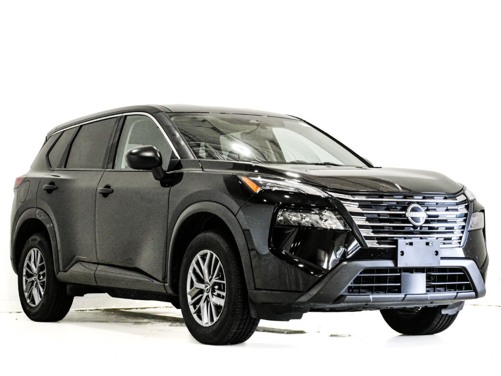 Used 2024 Nissan Rogue S AWD/4WD image 1