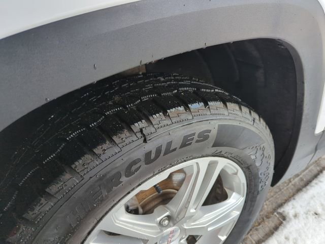 Used 2018 GMC Terrain SLE w/ Driver Convenience Package image 31