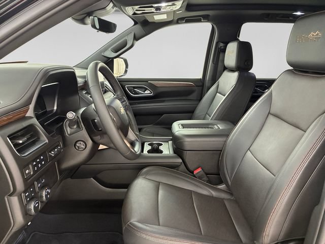 Used 2023 Chevrolet Tahoe High Country AWD/4WD image 12