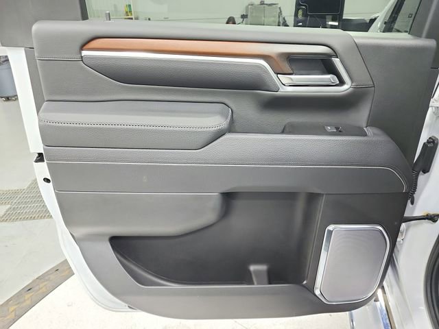 Used 2025 GMC Sierra 2500 Denali image 35