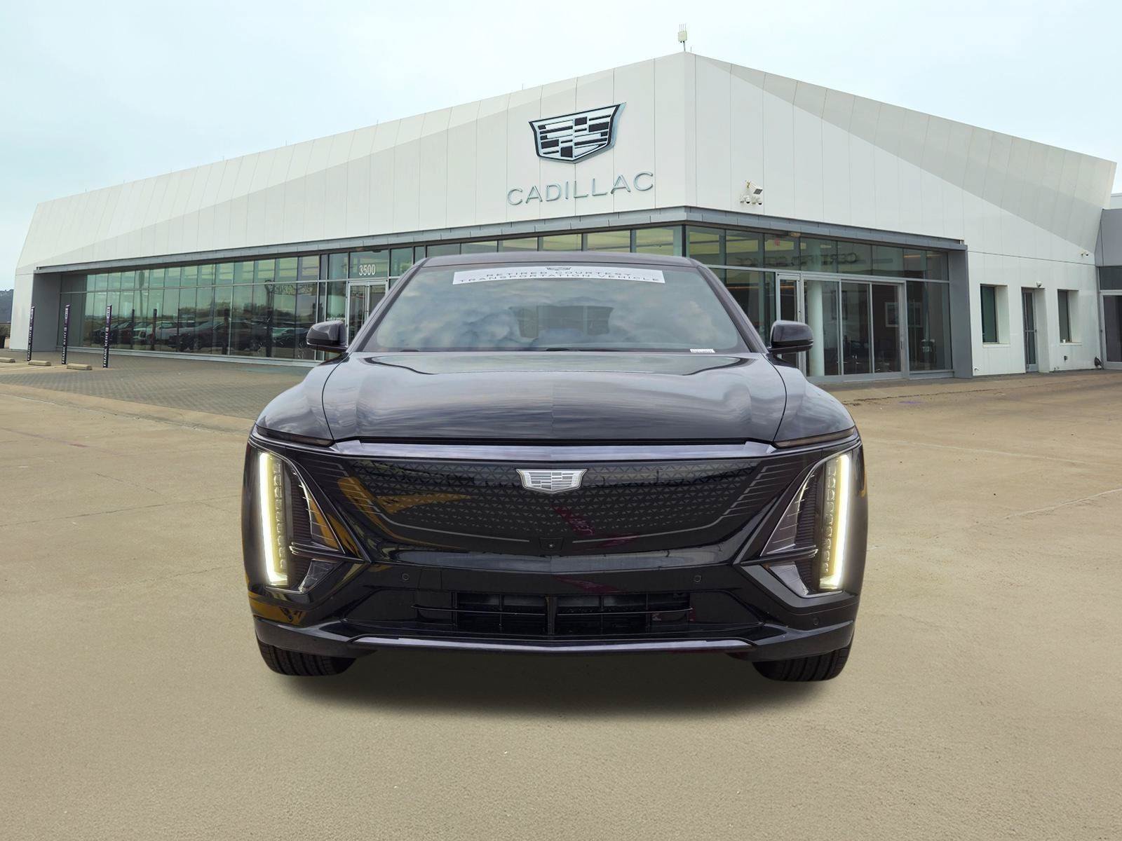 New 2026 Cadillac Lyriq Premium Luxury AWD/4WD image 2
