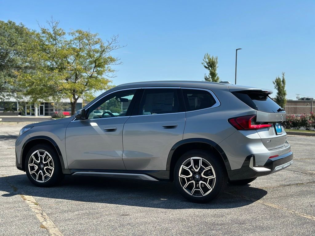New 2026 BMW X1 xDrive28i w/ Technology Package AWD/4WD image 5