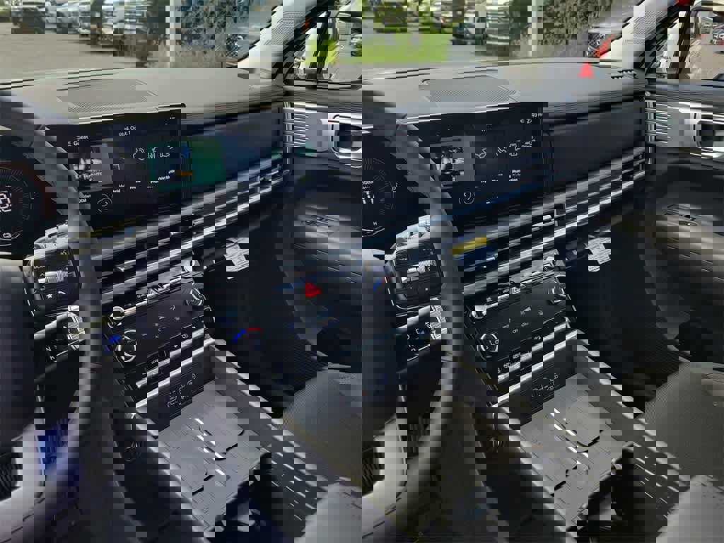 New 2026 Hyundai Santa Fe SE image 31