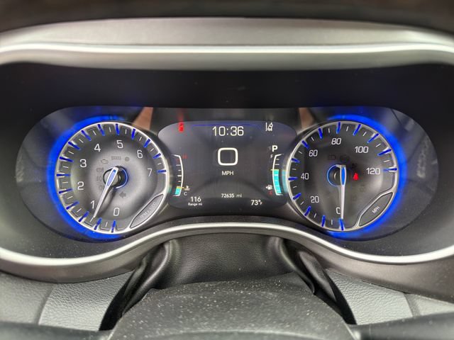 Used 2024 Chrysler Pacifica Touring-L FWD image 15