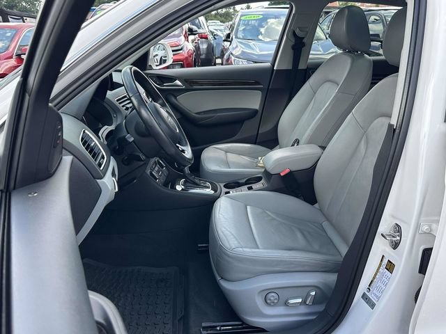 Used 2016 Audi Q3 2.0T Premium Plus w/ Technology Package AWD/4WD image 18