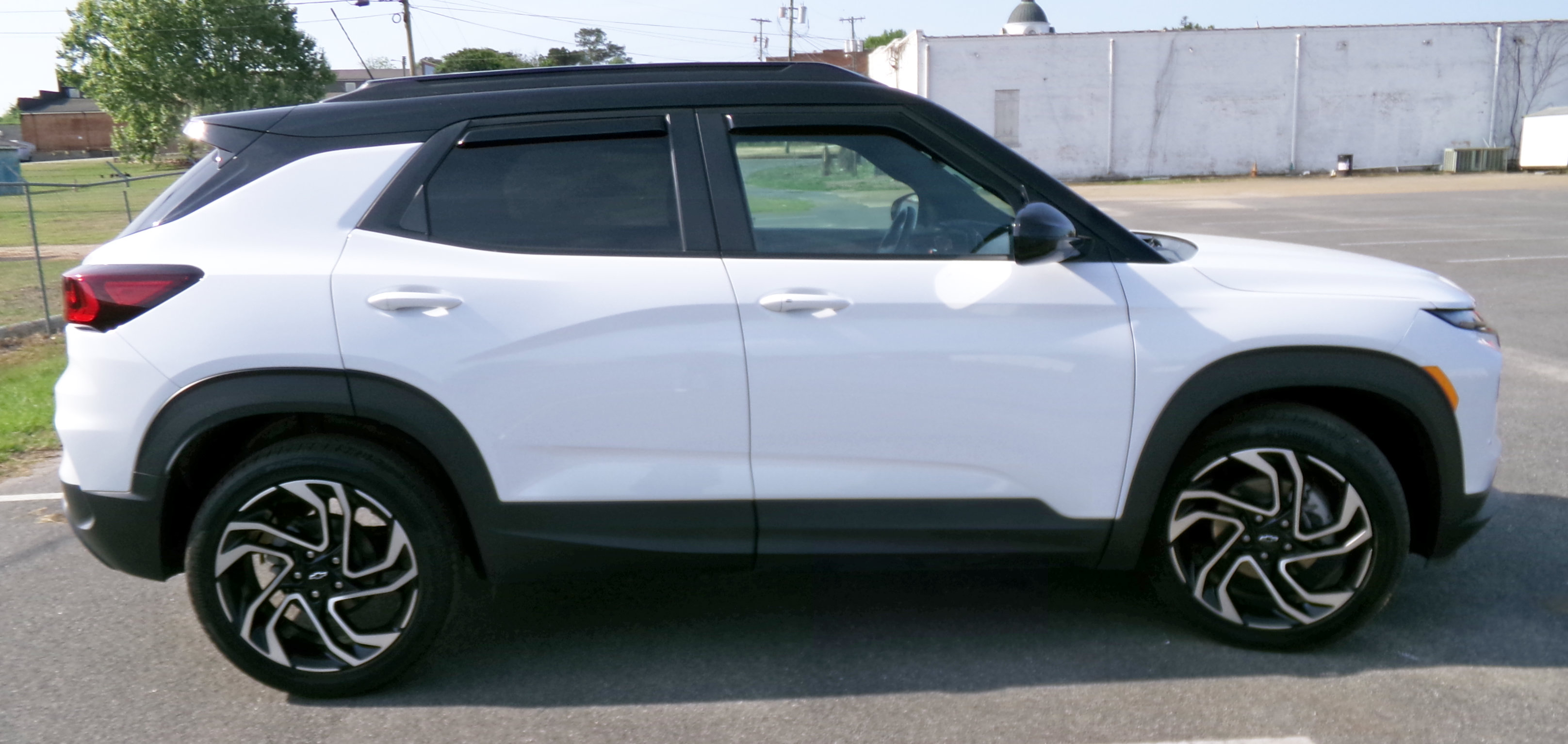Used 2024 Chevrolet TrailBlazer RS w/ Convenience Package FWD image 5
