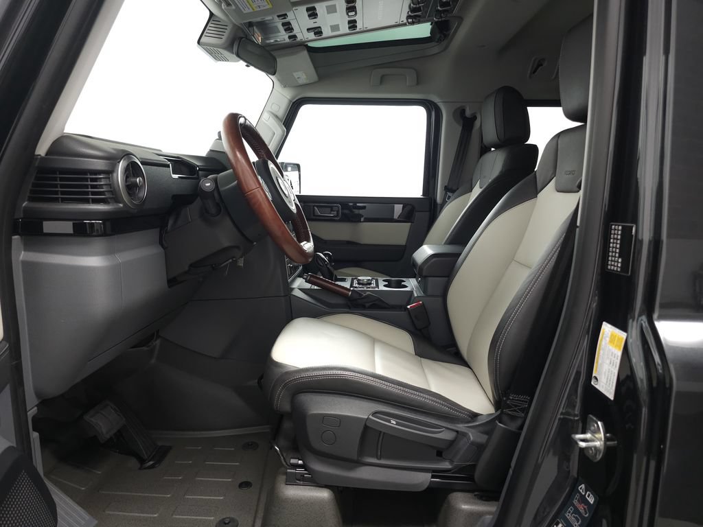 Used 2025 INEOS Grenadier Station Wagon AWD/4WD image 7