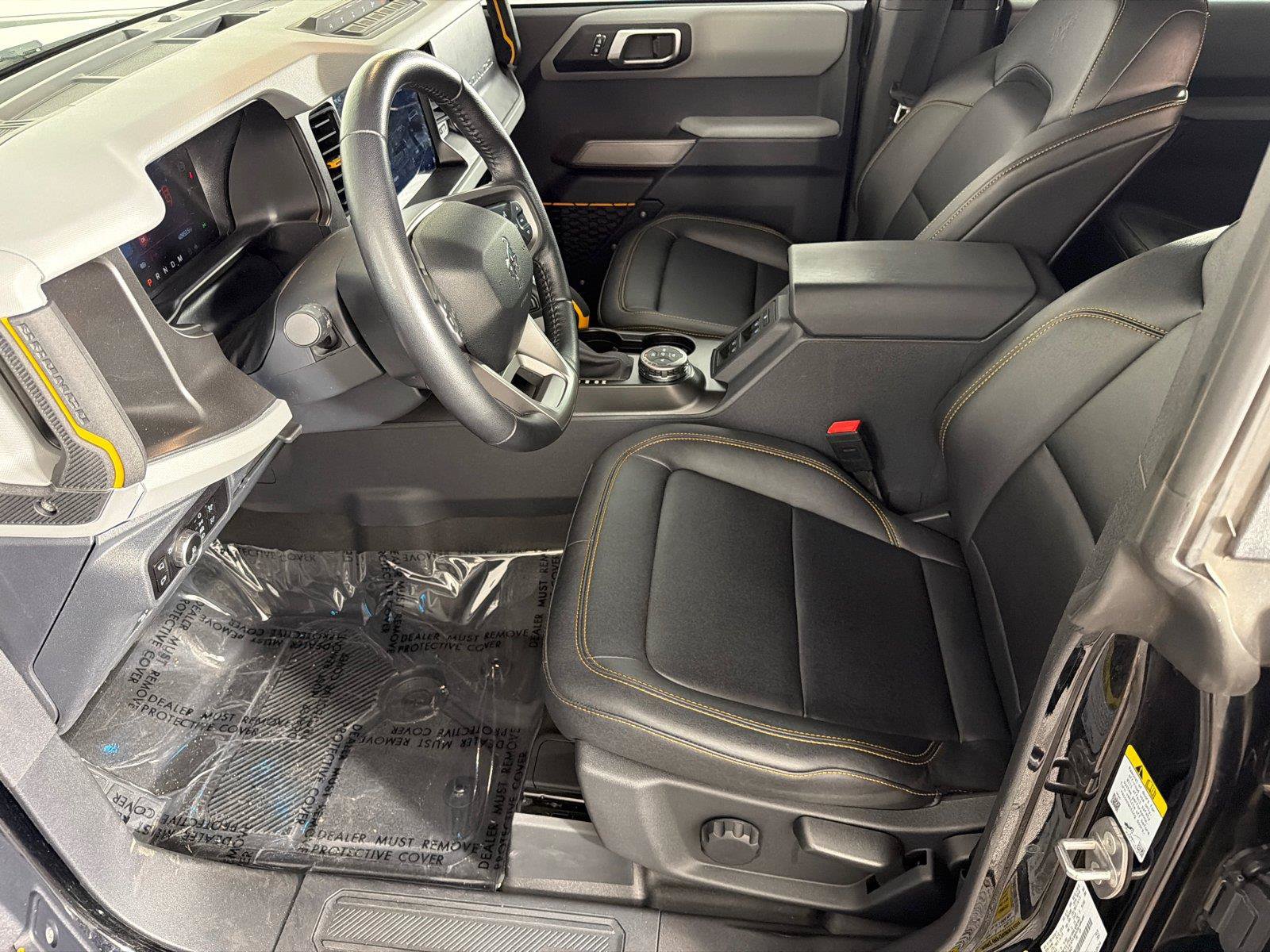 Used 2023 Ford Bronco Badlands AWD/4WD image 9