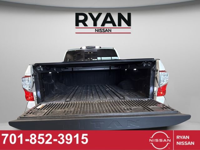 Certified 2019 Nissan Titan SL w/ Midnight Edition image 34