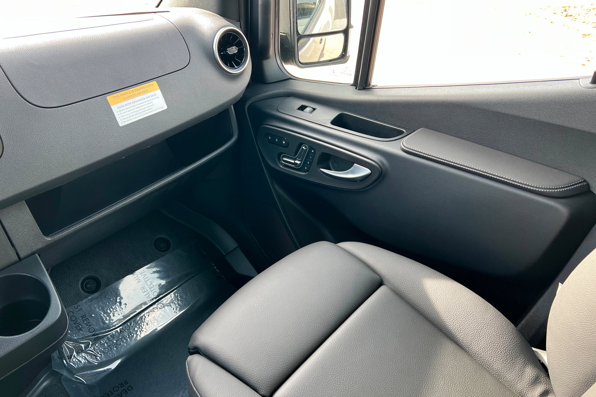 New 2026 Mercedes-Benz Sprinter 2500 image 10