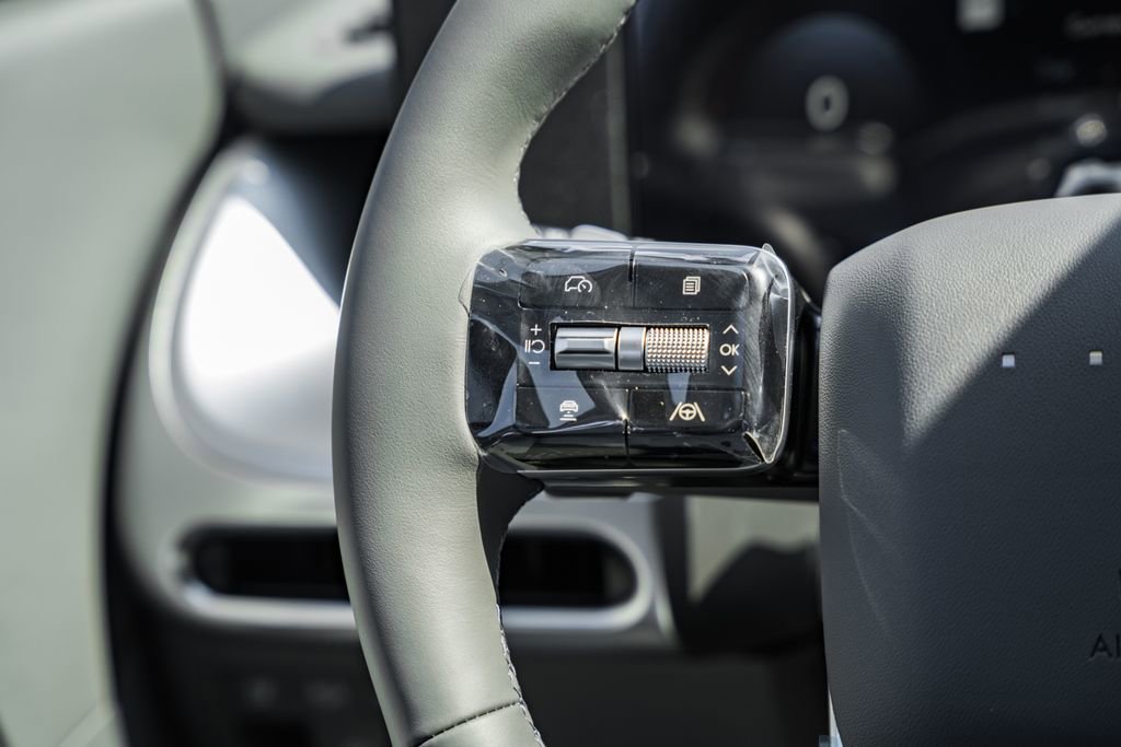 New 2026 Hyundai Ioniq 9 SEL image 26