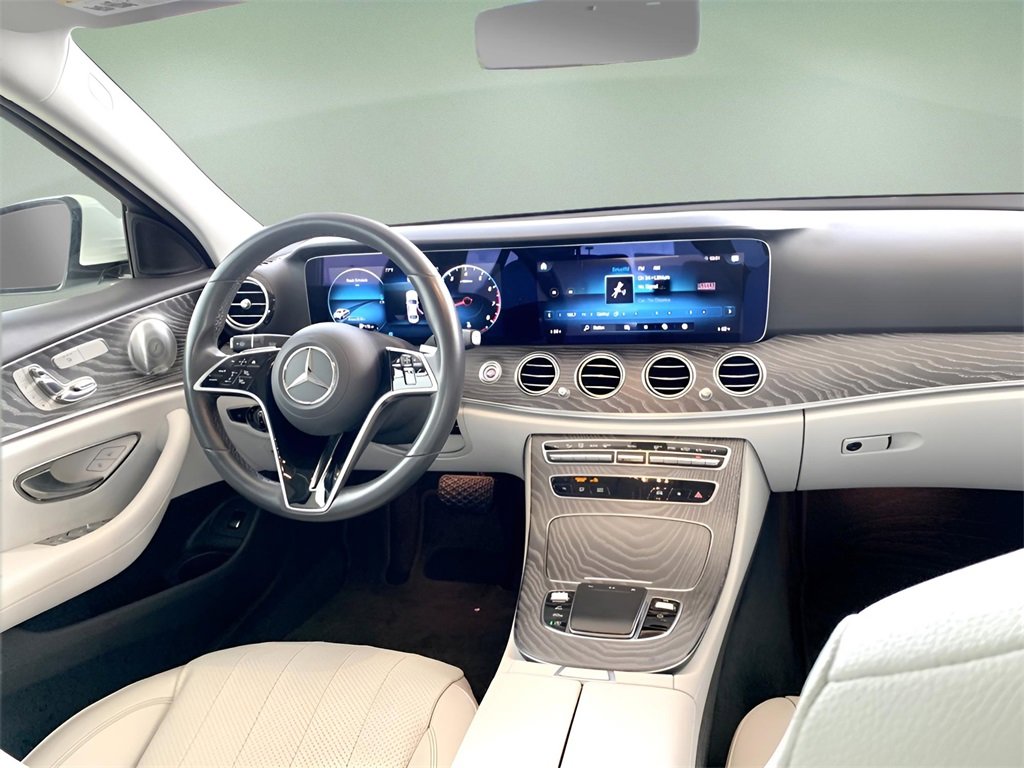 Used 2021 Mercedes-Benz E 350 Sedan image 27