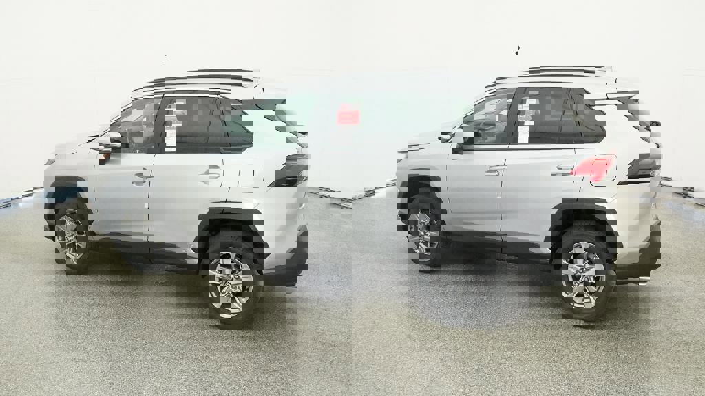 New 2025 Toyota RAV4 XLE image 4