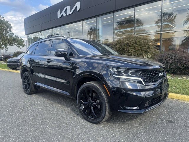 Certified 2022 Kia Sorento SX
