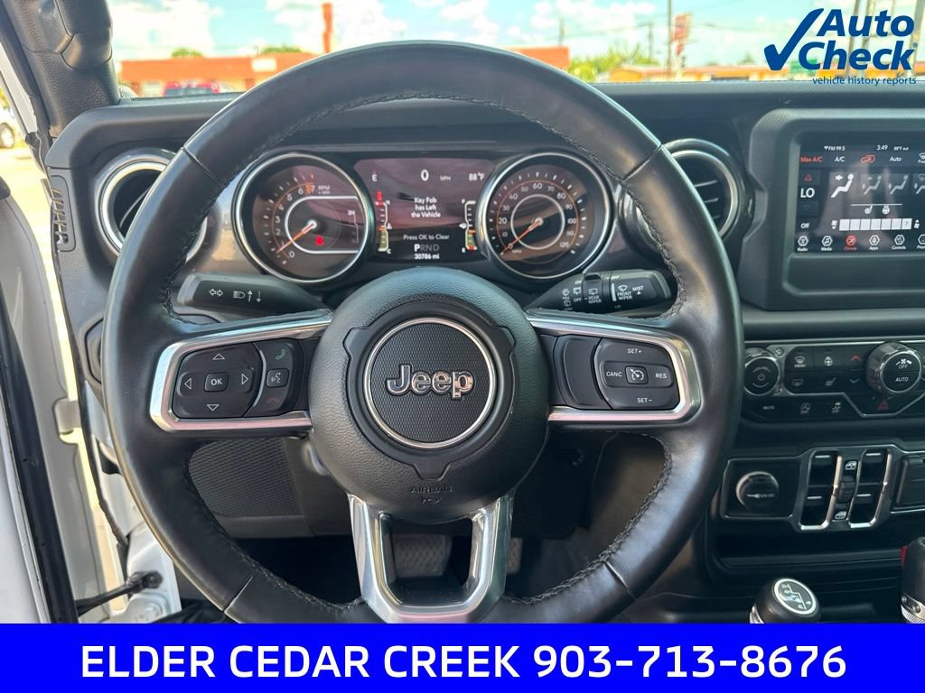 Used 2021 Jeep Wrangler Unlimited Sahara AWD/4WD image 15
