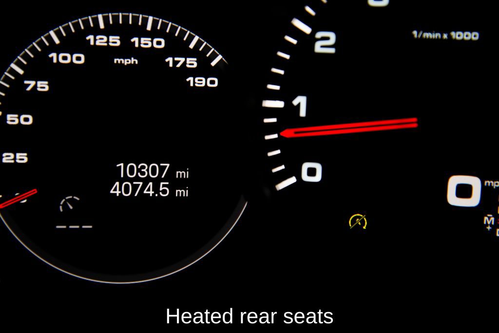 Used 2022 Porsche Panamera Platinum Edition image 27