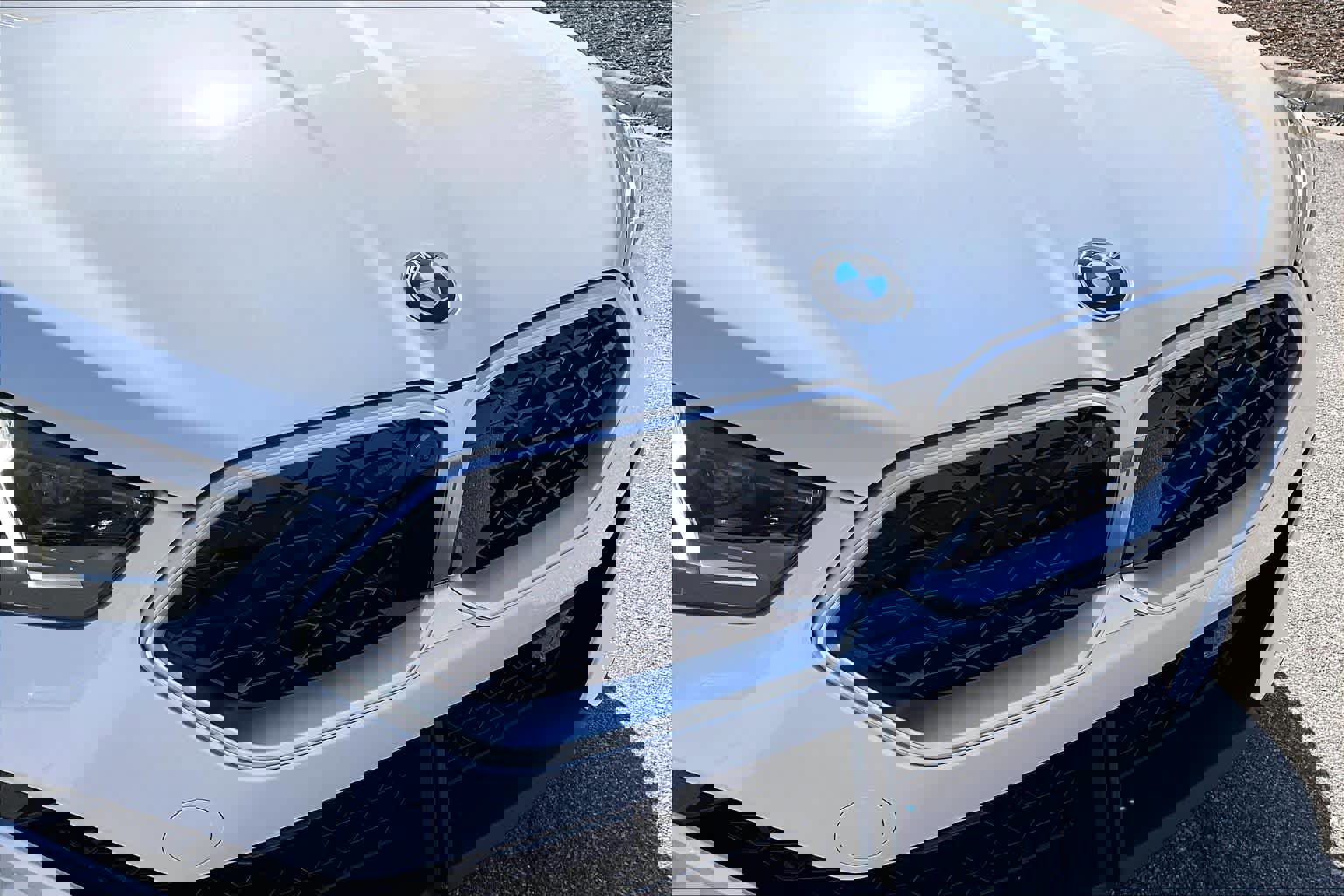 Used 2026 BMW X2 xDrive28i w/ Technology Package image 32