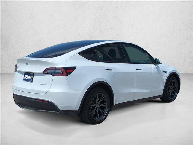 Used 2024 Tesla Model Y Long Range AWD/4WD image 5