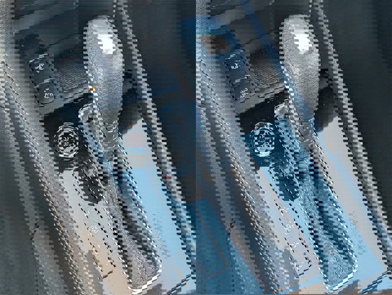 Certified 2023 Nissan Kicks SV image 18