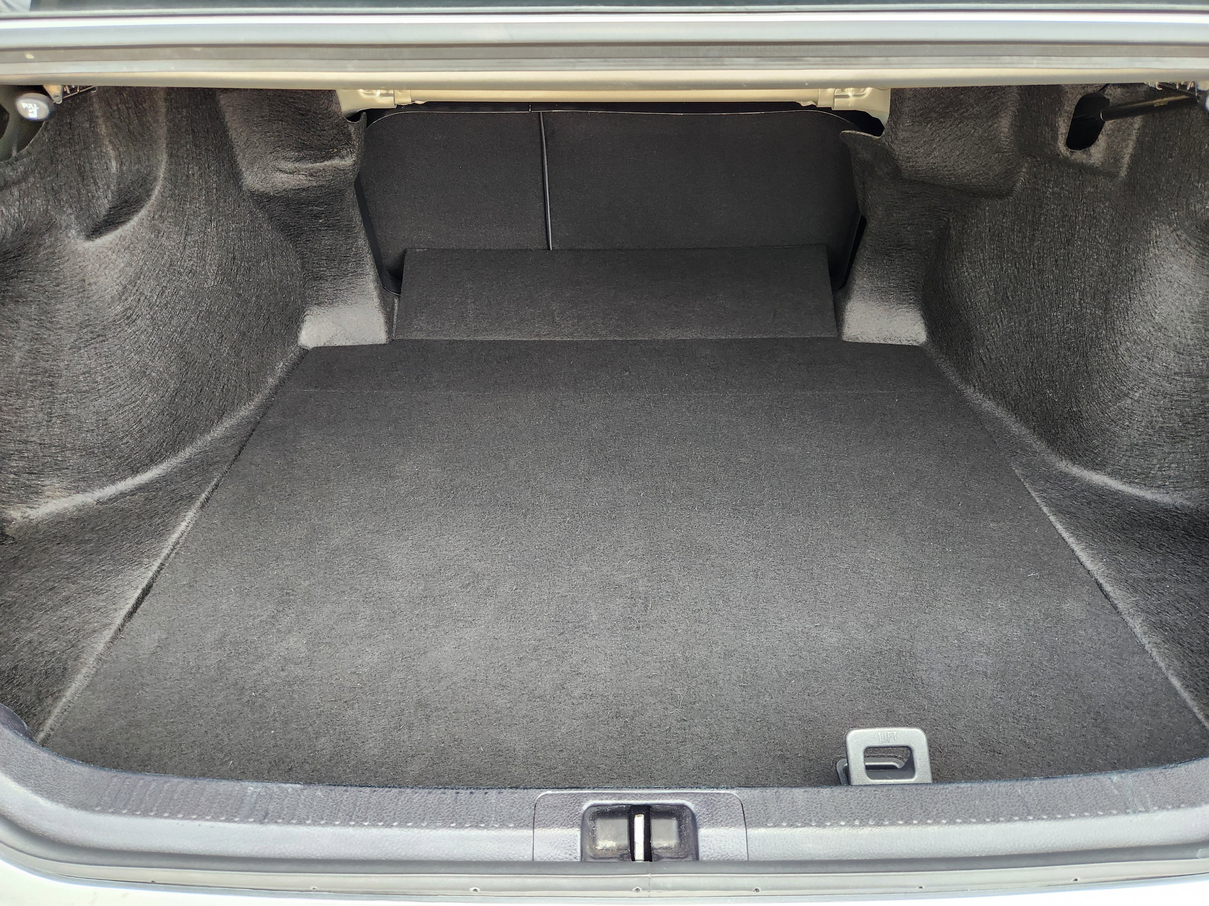 Used 2024 Toyota Camry LE FWD image 34